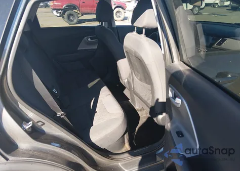 2018 Kia Niro Lx z USA, uszkodzony, nr VIN KNDCB3LC2J5132311